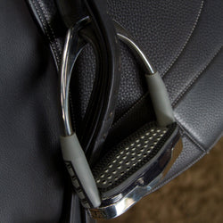 Whitaker Air Cushioned Stirrup Irons Flexible Shock absorbing 4.75' Silver/Black